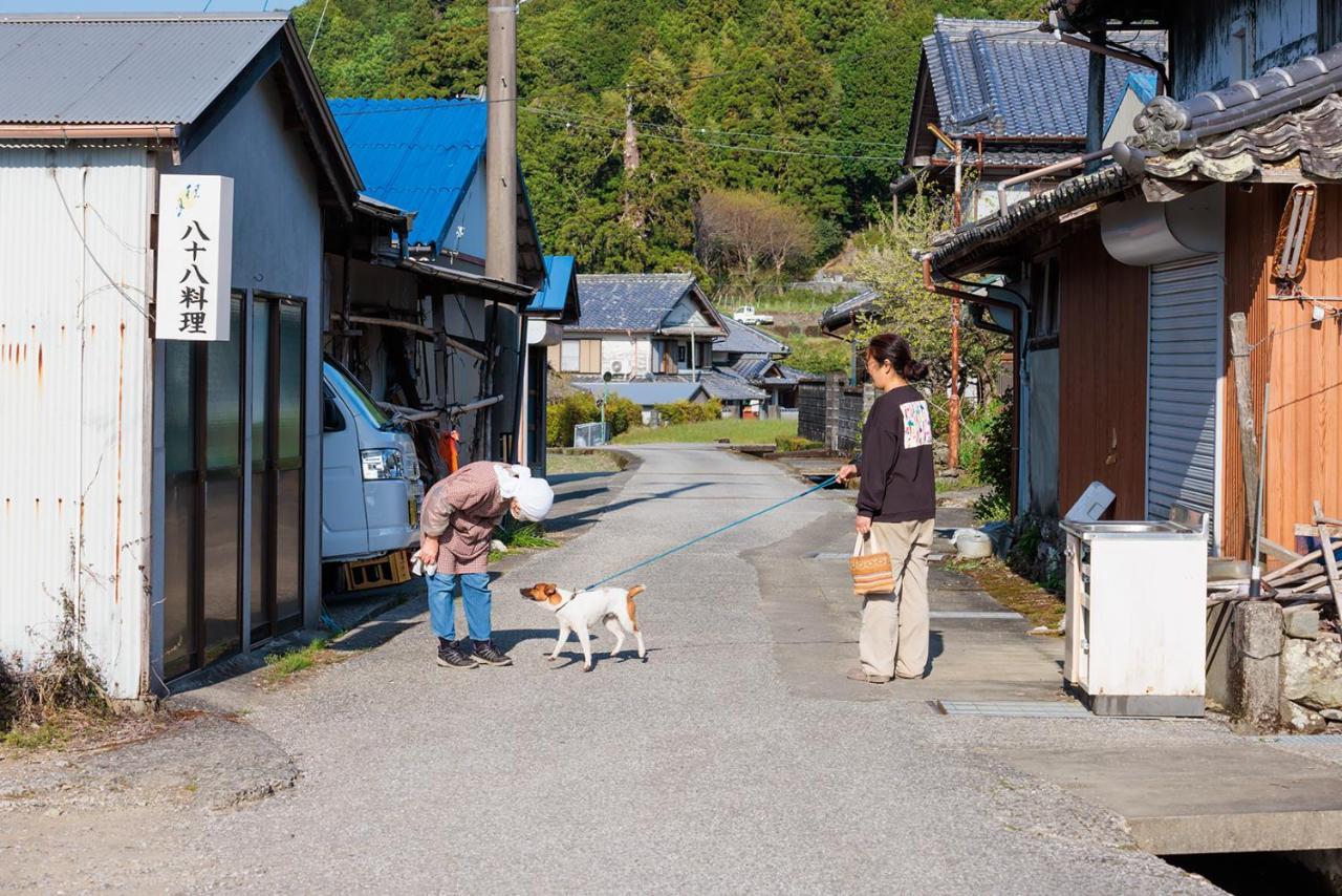 ジビエと田舎暮らしの宿 ヌックスキッチン Japanese Game Meat Cuisine & Lodge Nook'S Kitchen Kami  Exterior foto